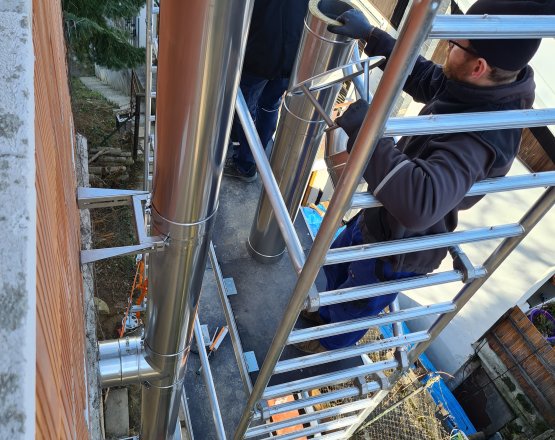 Instalace kamen, kouřovodu a komína - Brno